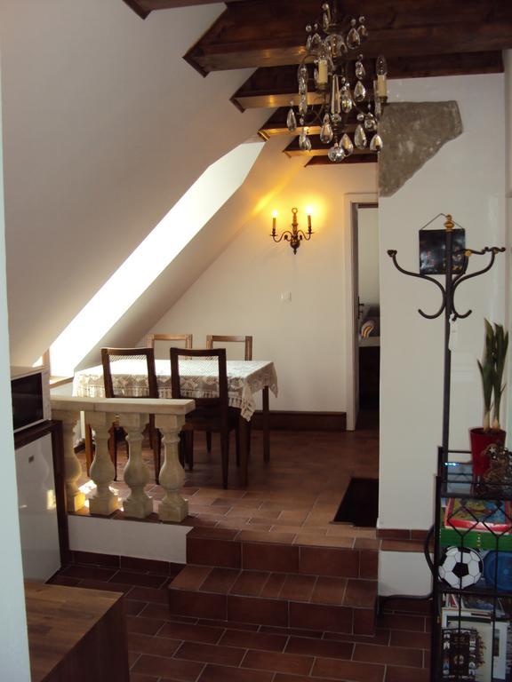 Ferienwohnung Castle Kastiel Kotešová Exterior foto