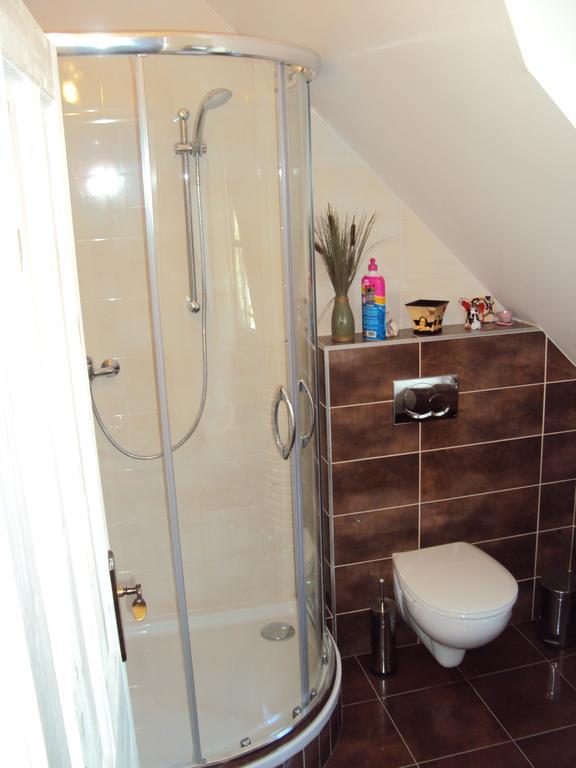 Ferienwohnung Castle Kastiel Kotešová Zimmer foto