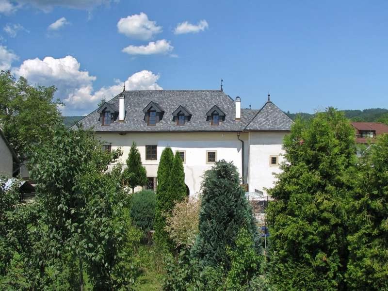 Ferienwohnung Castle Kastiel Kotešová Exterior foto