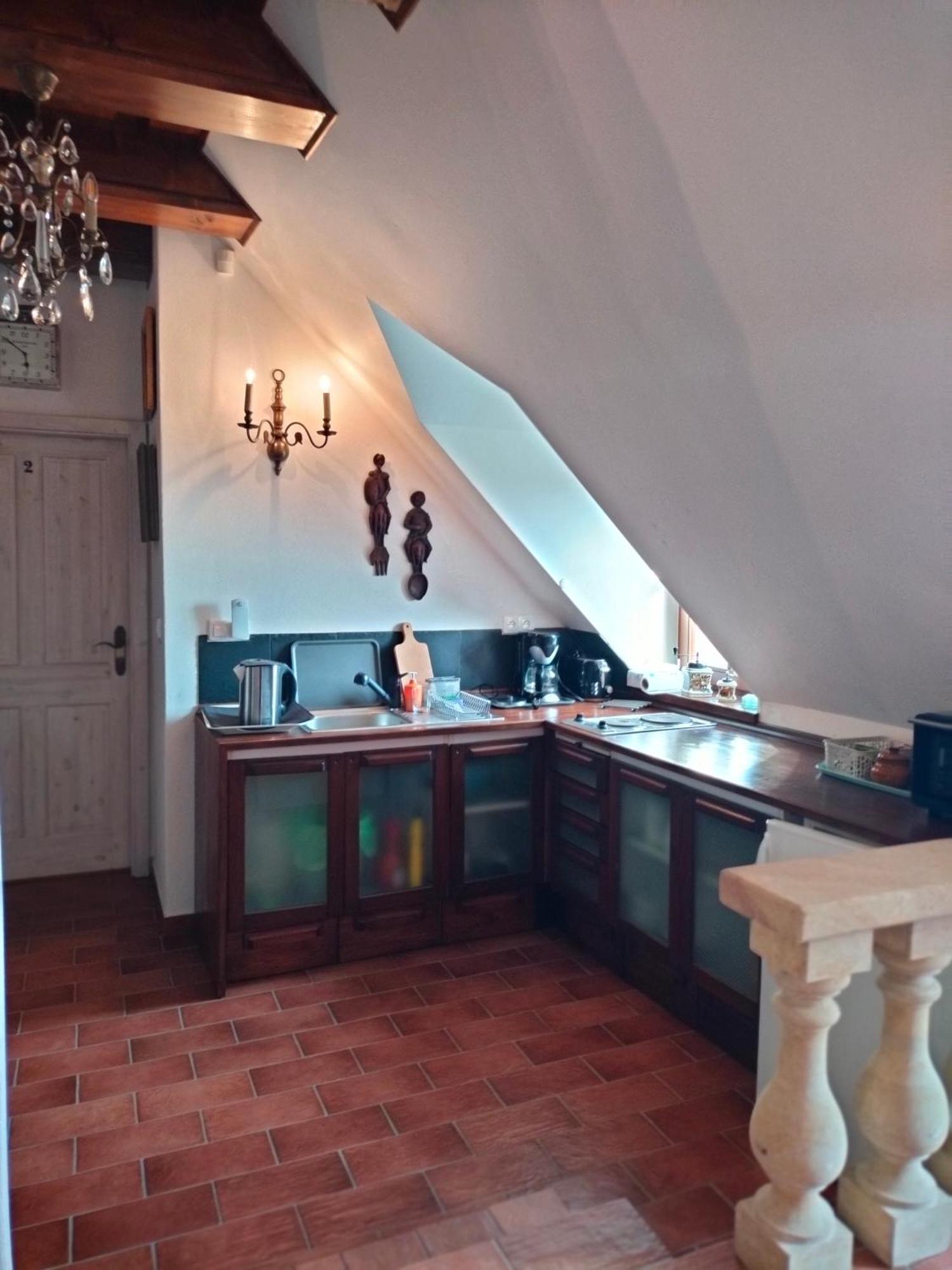 Ferienwohnung Castle Kastiel Kotešová Exterior foto